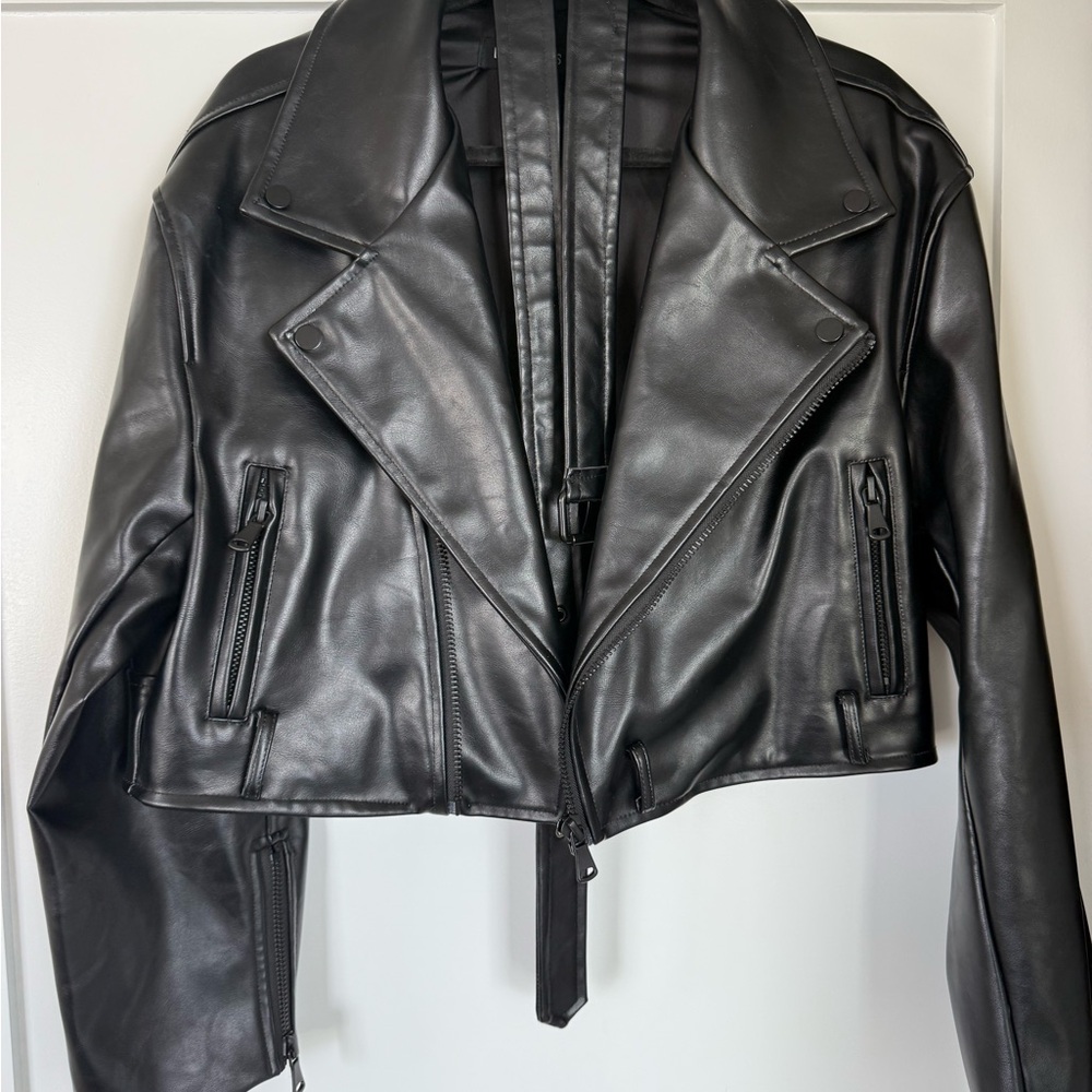 LIONESS - STATEN ISLAND JACKET IN BLACK - Picture 12 of 16